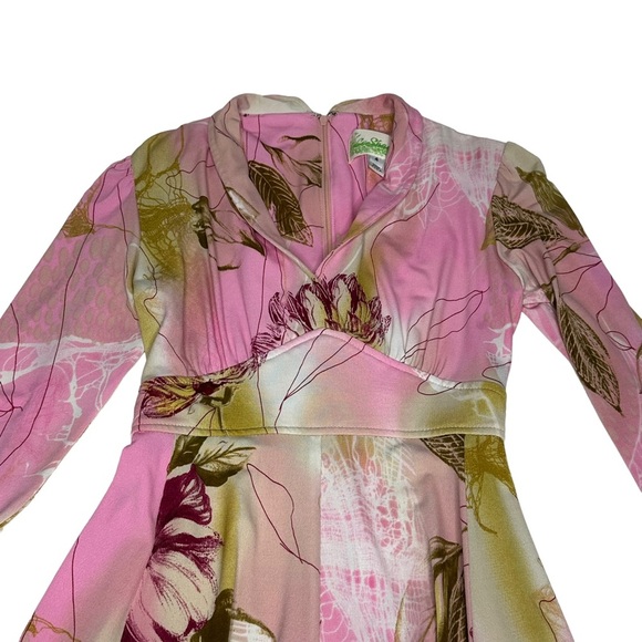 Le Shack by Tracy Feith Pink/Green Floral Tie Dress 4 - Picture 5 of 10